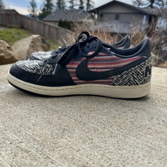 Nike Terminator Low Braid Check Pack Skate Shoes 308841-002 Men’s Size 9…