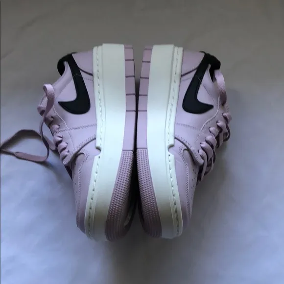 Nike Women's air Jordan 1 elevate low lilac platform sneakers size 7 DH7004-501