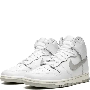 Nike Womens Dunk High Football Shoes Size 8.5