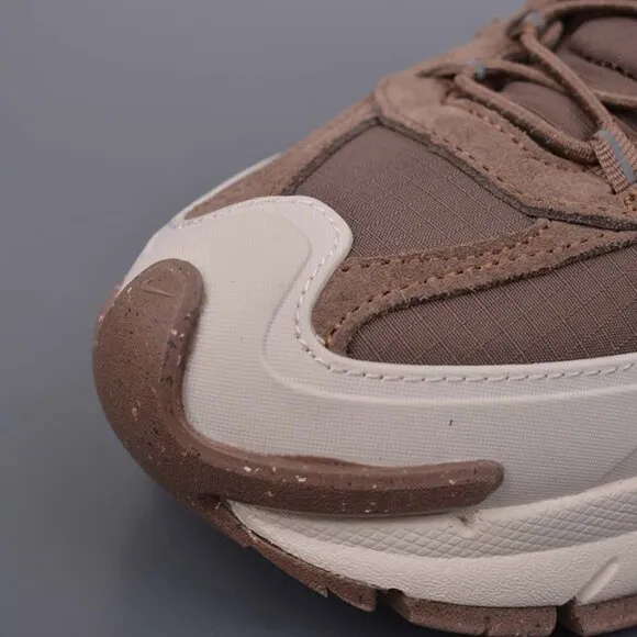 Nike Zoom Vomero Roam Men's Winterized Shoes Brown White