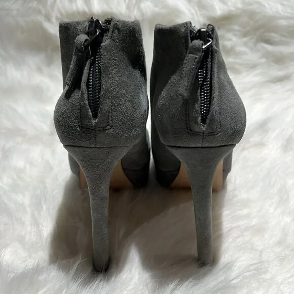 Nine West Grey Suede Vamp Peep Toe Booties Size 8.5.  B83