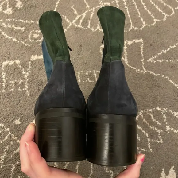 Nine West VTG 90's Y2K leather blue &amp; green colorblock square toe ankle booties