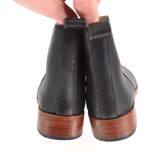Nisolo Eva Everyday Chelsea Boots Black Leather Pull On Ankle Booties Women's 7