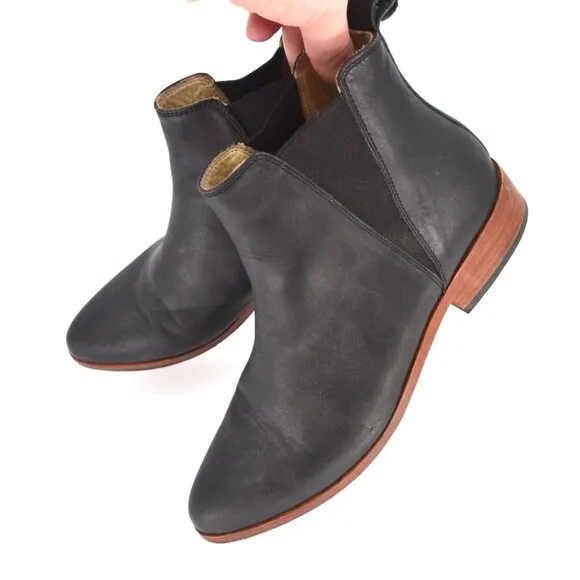 Nisolo Eva Everyday Chelsea Boots Black Leather Pull On Ankle Booties Women's 7