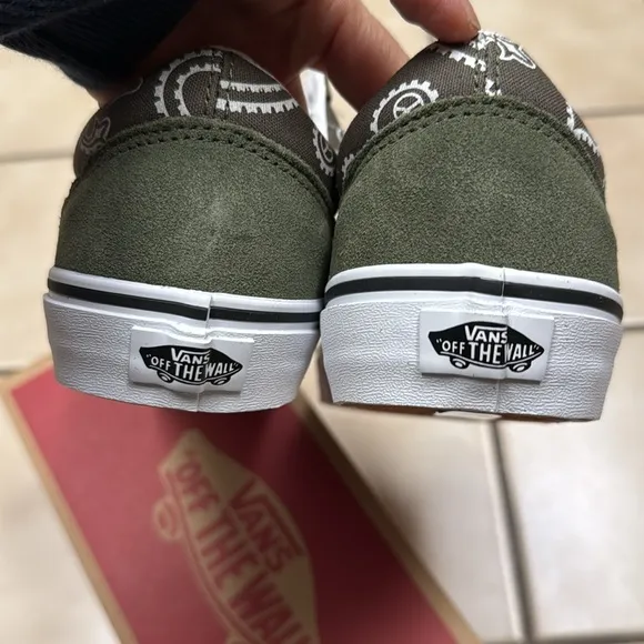 NWB Vans Old Skool Peace Paisley Green Skate Shoes
