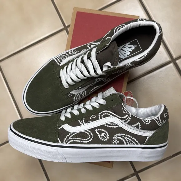 NWB Vans Old Skool Peace Paisley Green Skate Shoes