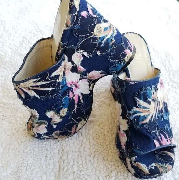 🍒NWOB🍒 MADE IN ITALY BUTTER SHOES DENIM PLATFORMS