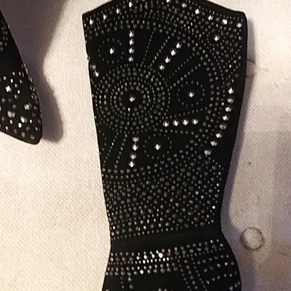 NWOB OLIVIA MILLER BLACK SUEDE STUD BOOTS