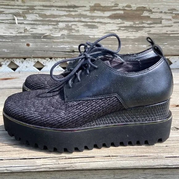 NWOB United Nude Shoes Juko Flatform Black Lace Up Shoes Women's Size 6.5