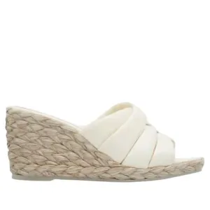 NWOB Vince Gilian Square Toe Woven Strap Espadrille Wedge Heel Sandals