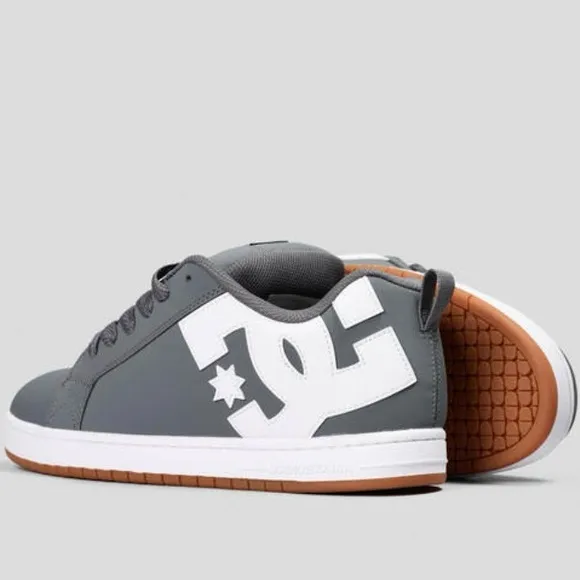 🔥NWOT🔥 DC’s Men's Court Graffik Grey And White Leather Skate Shoe Size 10.5