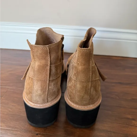 NWOT Eileen Fisher Tan Suede Wedge Boots-Size 11