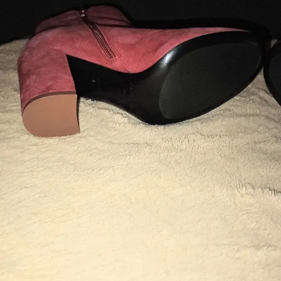 NWOT Kate Spade Red Suede Georgette Boots Women's Size 6