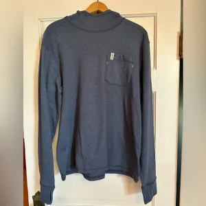 NWOT Simms blue long sleeved hooded shirt, size Medium