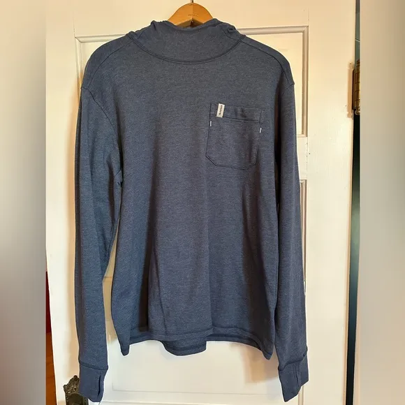 NWOT Simms blue long sleeved hooded shirt, size Medium