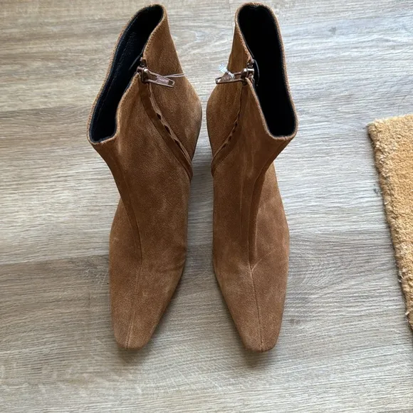 NWOT STAUD Suede Wally Ankle Boots