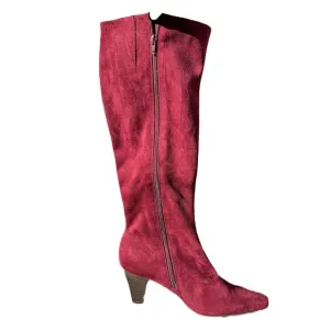 NWOT Wine color women’s boots by Aerosole. Size 10 1/2 Wide. Suede