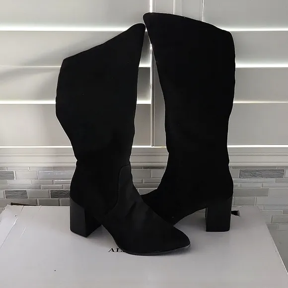 NWT ALFANI | Wylde Faux Suede Boots
