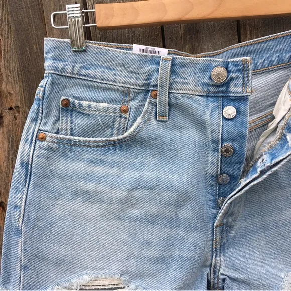 NWT Levi’s 501 High Rise Cutoff Denim Shorts Cotton Luxor Heat 27