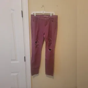 NWT New York &amp; Company Soho Rose Pink Distressed Denim Jeans Pants Leggings