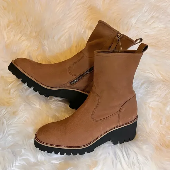 NWT Paul Green Newbury Leather Bootie in Toffee Sz 9.5.