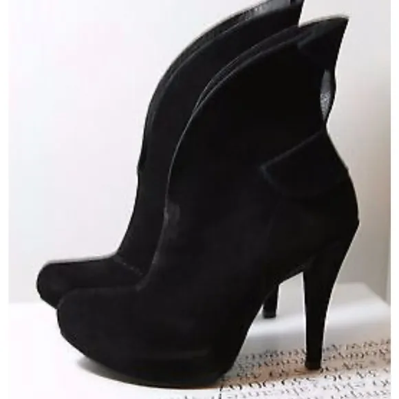 NWT Pedro Garcia Belkis Suede Heels Black Foldover Top 37 7