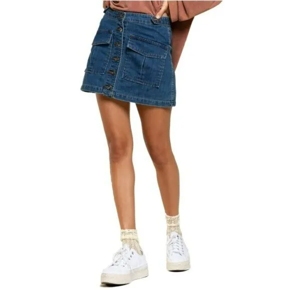 NWT POL Button Front Two Flap Pockets Denim Mini Jean Skirt