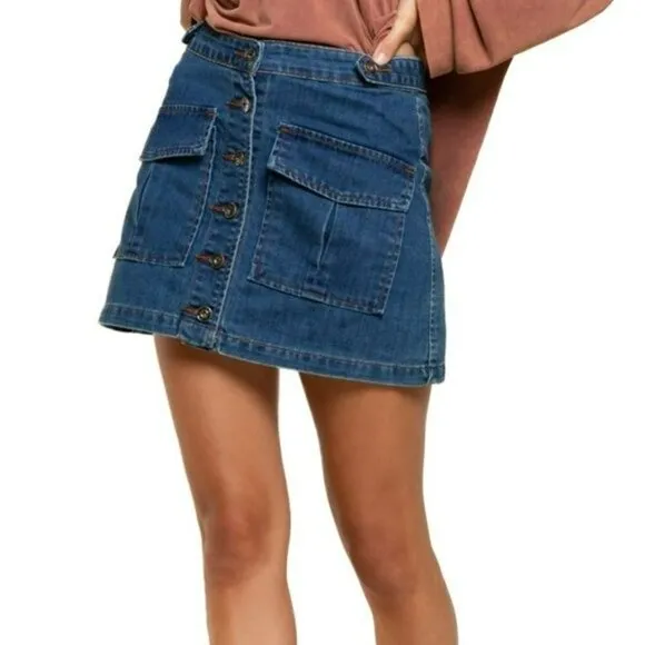 NWT POL Button Front Two Flap Pockets Denim Mini Jean Skirt