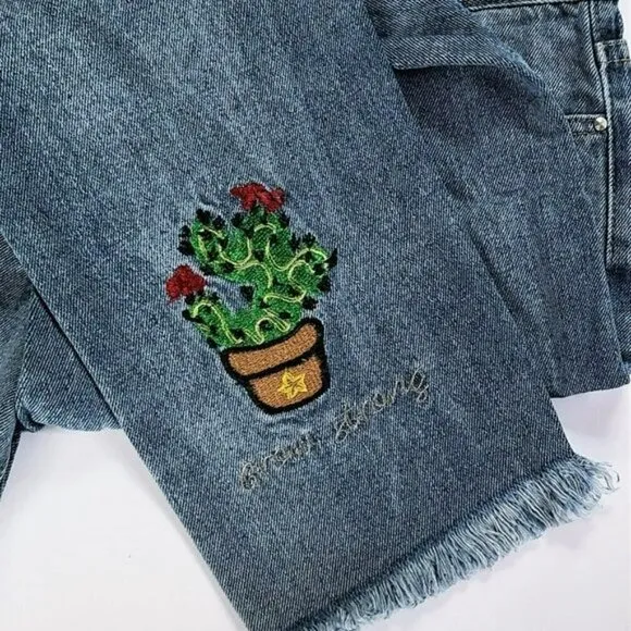NWT POL Distressed Raw Hem with Cactus Embroidery Denim Jeans