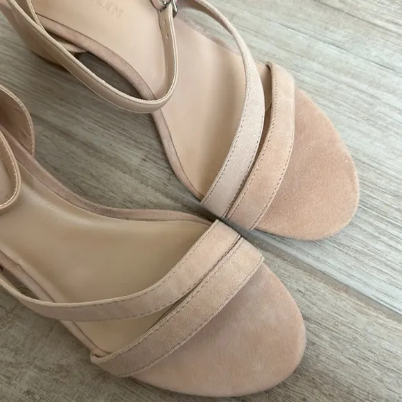 NWT Rebecca Allen Suede Shoes