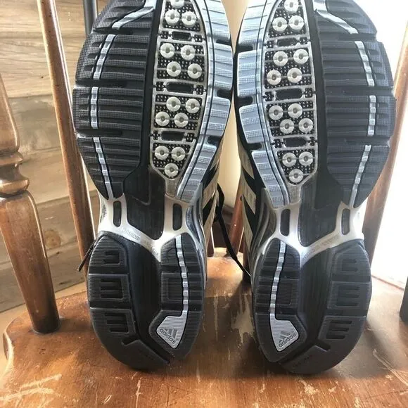 NWT Retro 2005 Adidas Running Shoes Size 11.5