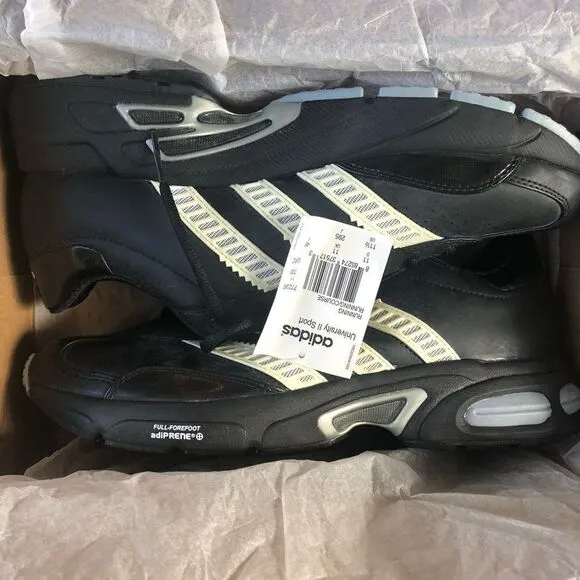 NWT Retro 2005 Adidas Running Shoes Size 11.5