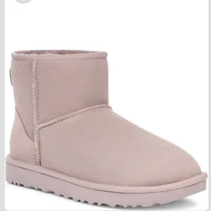 NWT UGG Classic Mini II Suede Boots, Pale Smoke, size 10