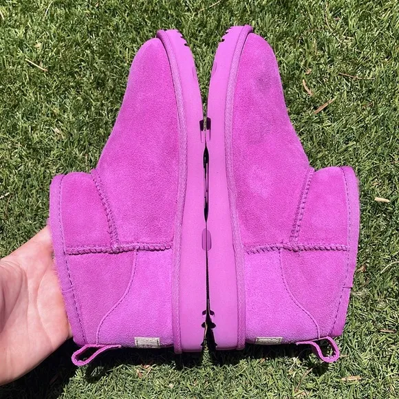 NWT UGG Classic Ultra Mini Boots!
