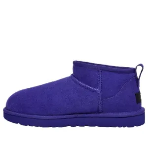 NWT UGG Ultra Mini Boots