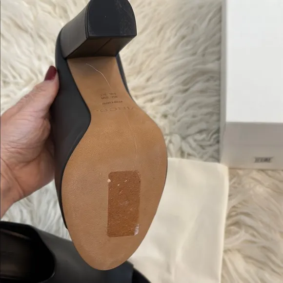 NWT Vince Alora Black Leather Mules Sz 7.5