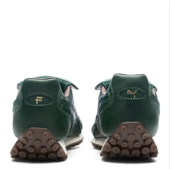 NWT Wpmen's Fenty x Puma Avanti Sneakers