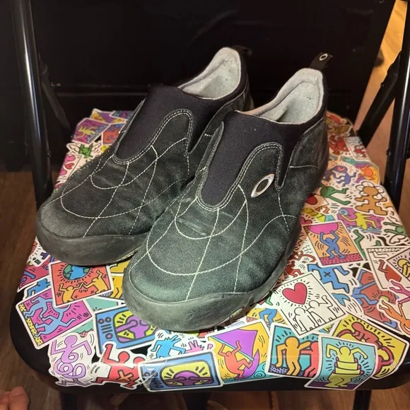 Oakley Software Black Flesh Sole Shoes