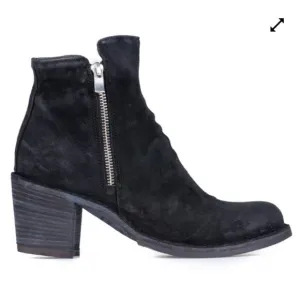 Officine Generale Boots Agnes Stacked Heel Suede Leather Ankle Boot EU 39