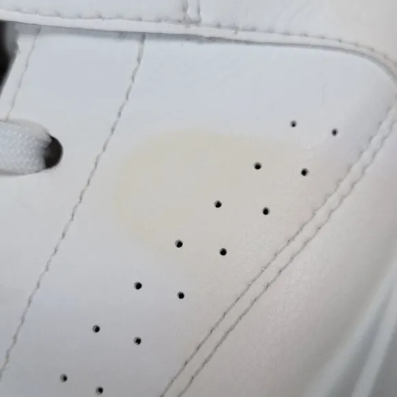 On Cloud The Roger Clubhouse Mid Shoes Mens Size 11 White Athletic Sneakers