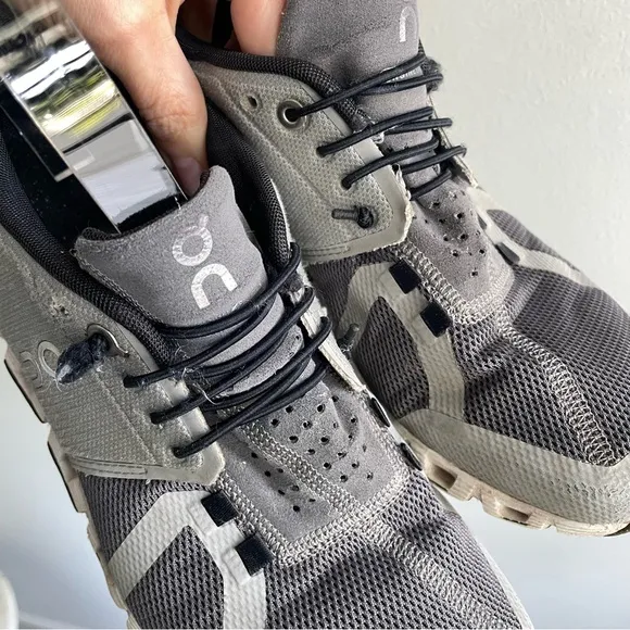 ON Running Women’s Cloud Sneaker Size 9 Gray Slate Run Athletic Shoe Casual