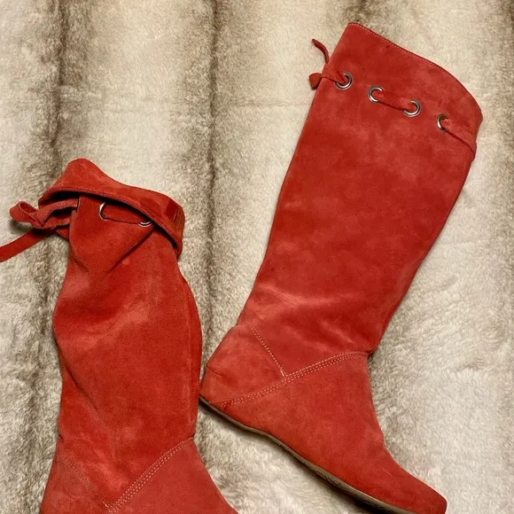 ONAKO Suede Red slouch Boots Italy