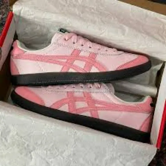 🌸💜Onitsuka Tiger pink sneakers by ASICS