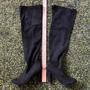 Over the Knee Suede Boots 10