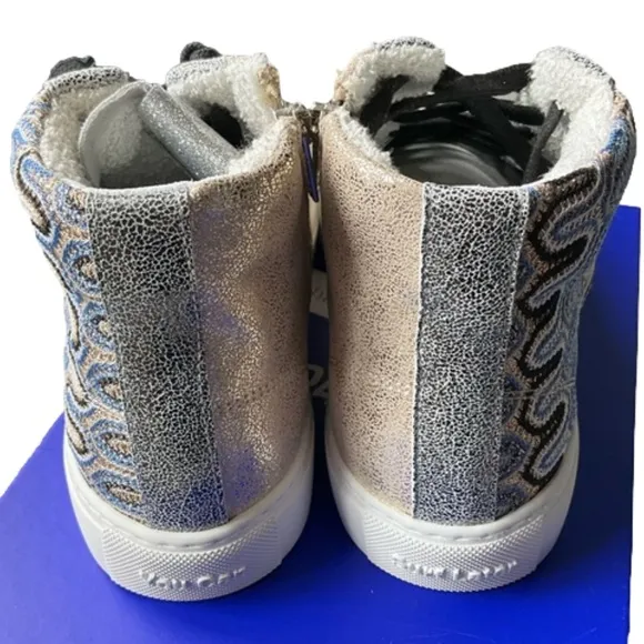 P448 High-Tops with Textured Gray and Blue Design