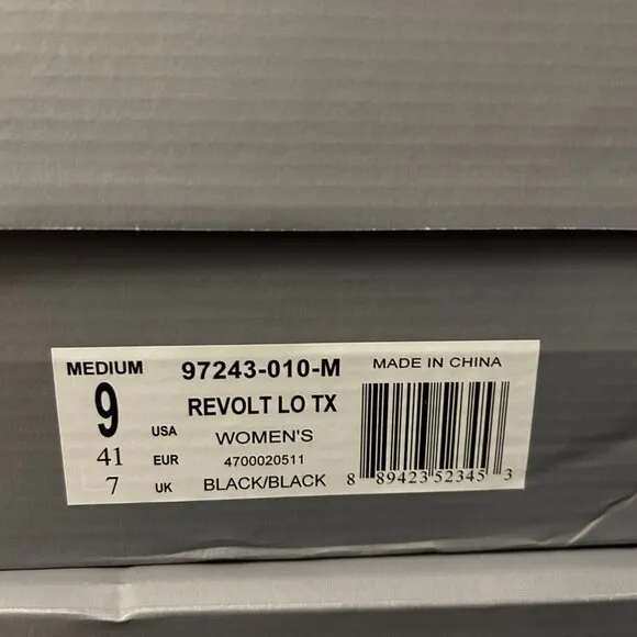 Palladium Black Revolt Lo Top Tennis Shoes, Multiple Sizes Available, NWB