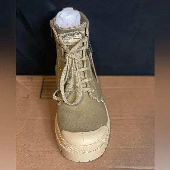 Palladium Women’s Pallabase Twill Olive High-Top Boots, size 10