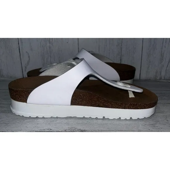 Papillio by Birkenstock Platform Sandal Vegan White Thong Size 9