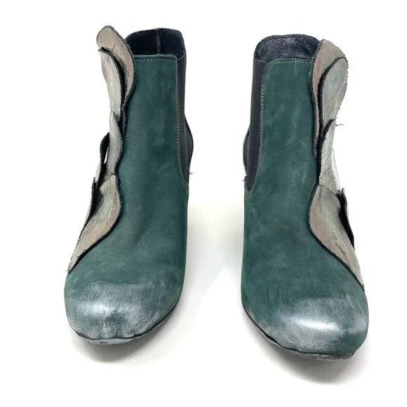 Papucei Adeline Handmade Green Leather Heeled Pull On Ankle Boots Size 37