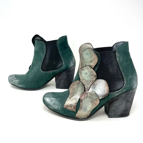 Papucei Adeline Handmade Green Leather Heeled Pull On Ankle Boots Size 37